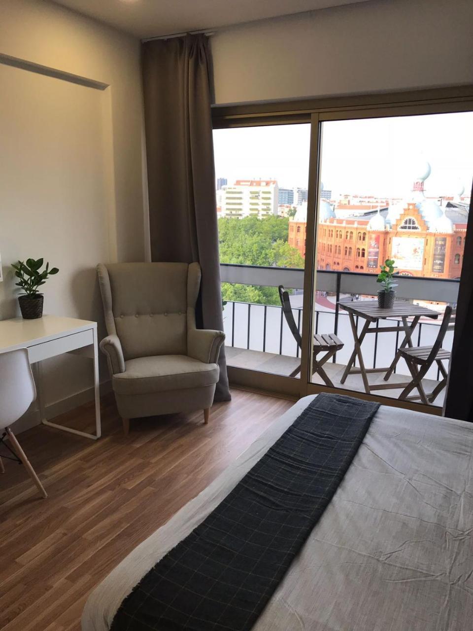 Studio with Balcony